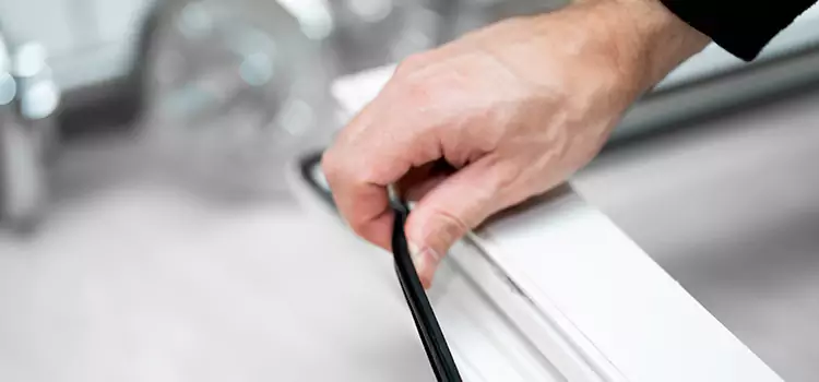 Weather Stripping Diamond Bar