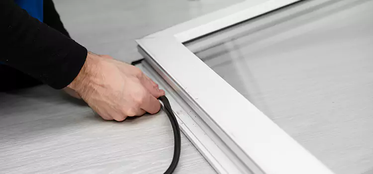 Commercial Door Weather Stripping Diamond Bar
